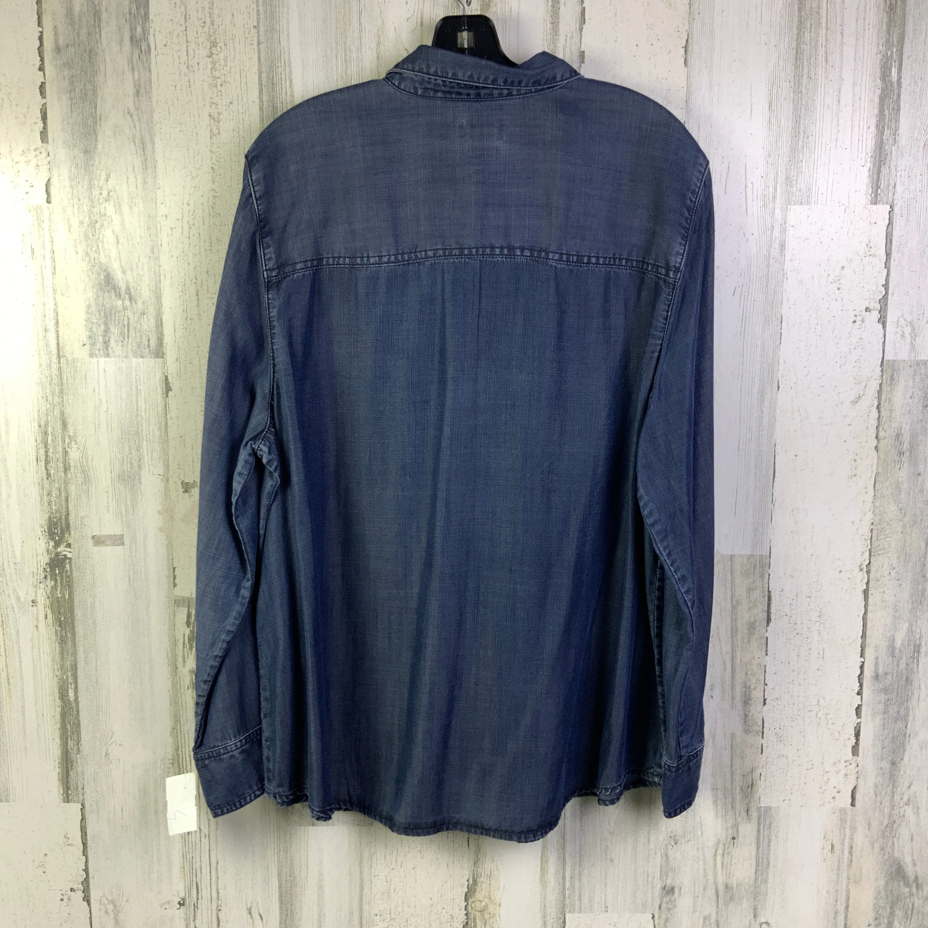 Blouse Long Sleeve By Chicos In Blue Denim, Size: Xl