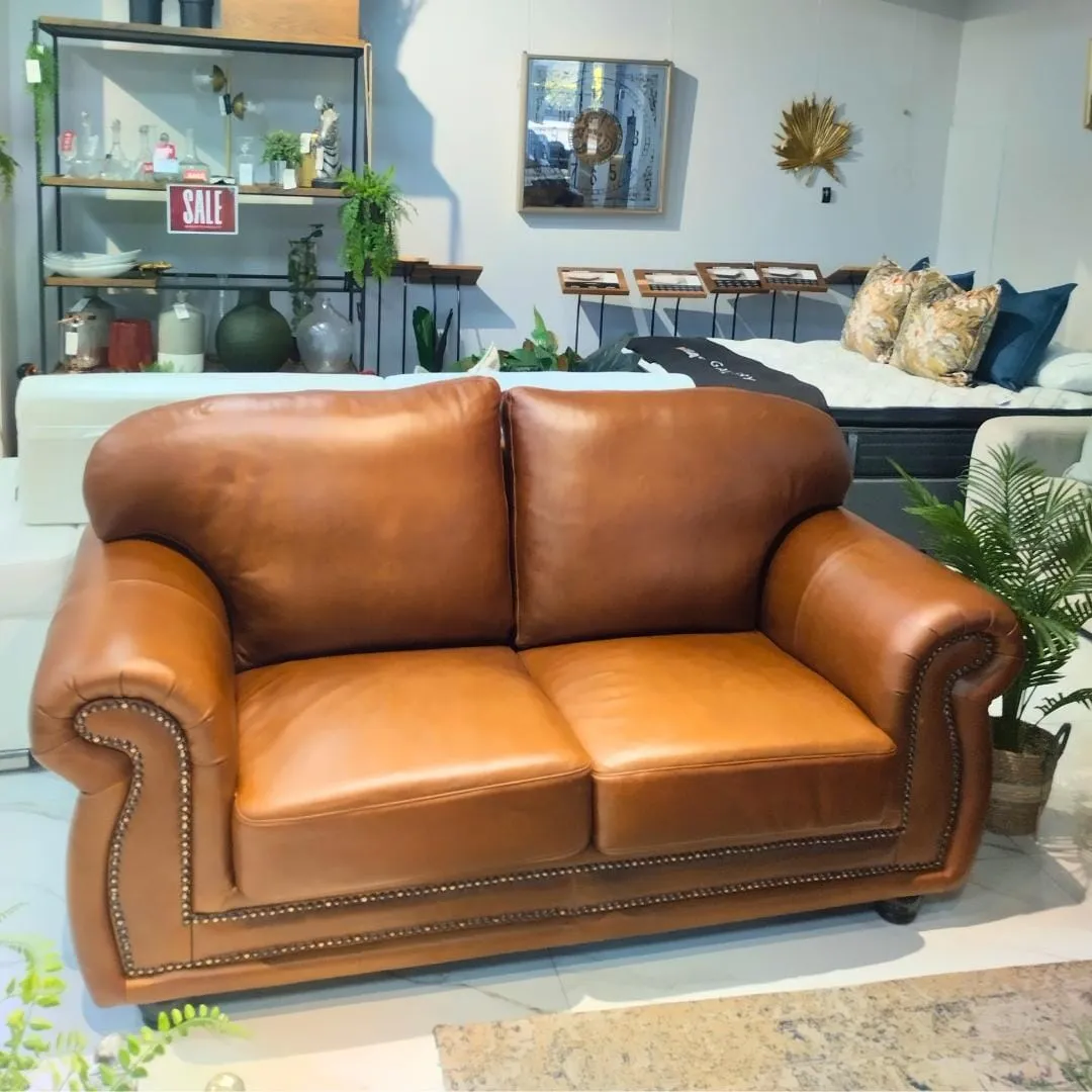 Isilo 3 2 1 Leather Suite - Warehouse Clearance